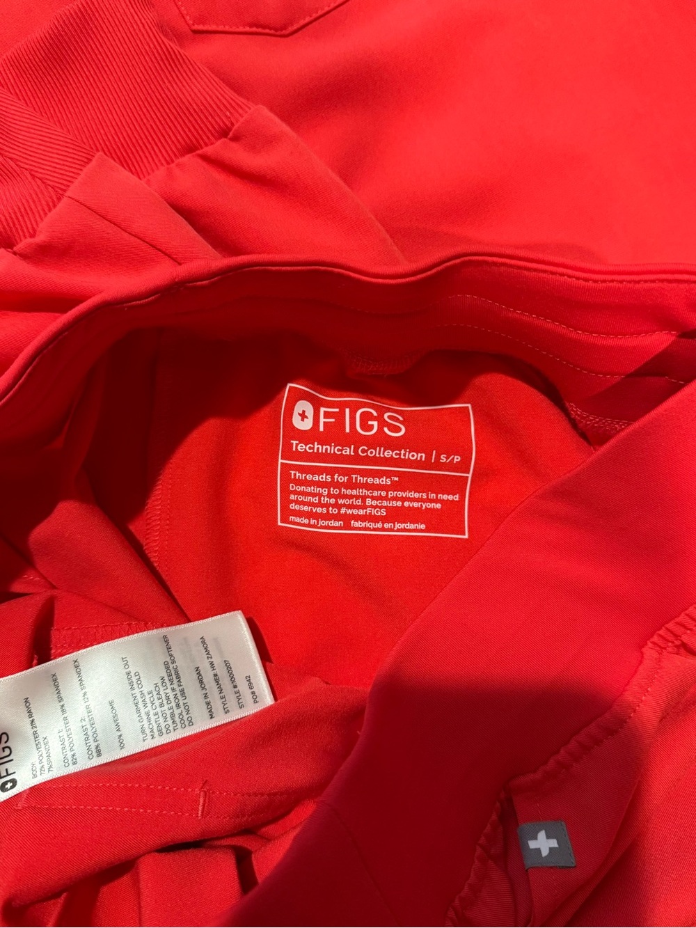 FIGS Kids Bright Red Scrub-Style Pajama Set - Picture 2 of 3